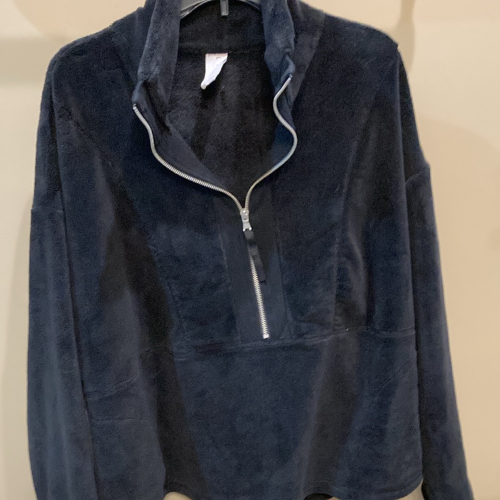 Black LIVI Fleece Half-Zip Pullover. Lane Bryant brand. Size says 18 / 20 - Picture 3 of 4
